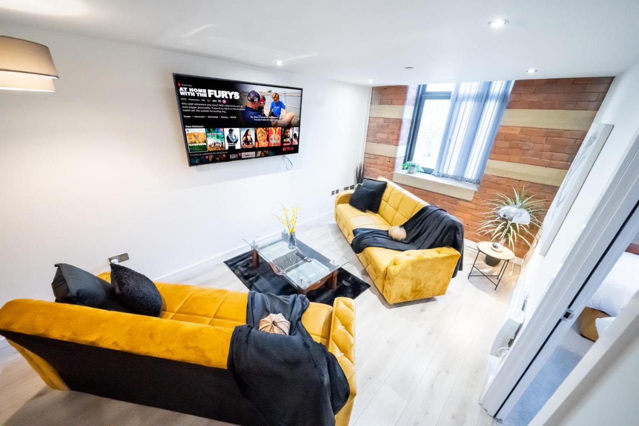 Bv Spacious 1-Bedroom Apartment Close To Town Center - Sleeps 6 Bradford  Dış mekan fotoğraf